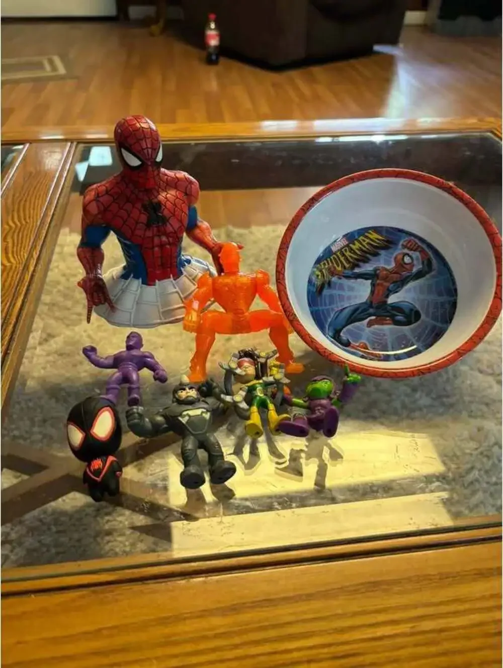 Marvel Spider-Man Action Figure and Bowl Lot